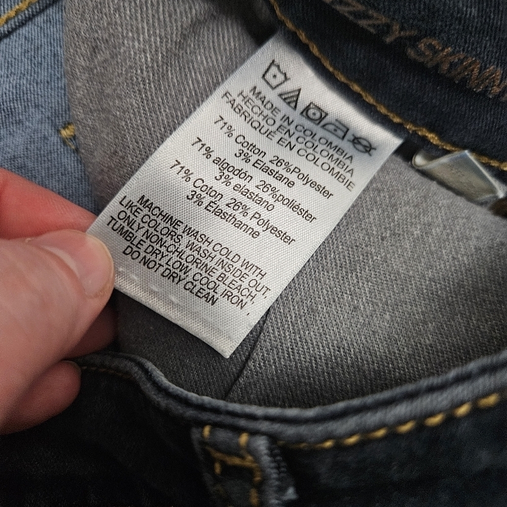 Michael Kors Izzy Skinny Ankle Jeans! - Picture 4 of 9